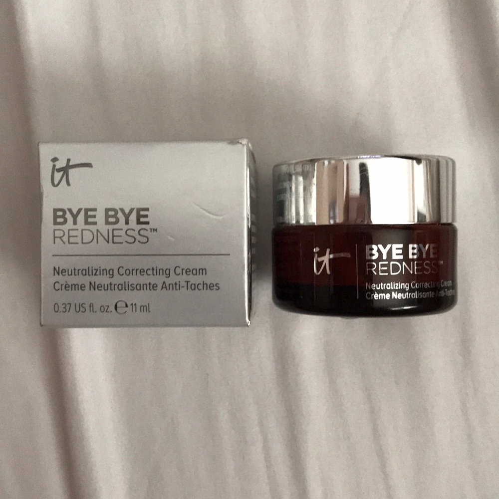 IT COSMETICS Bye Bye Redness Correcting Cream